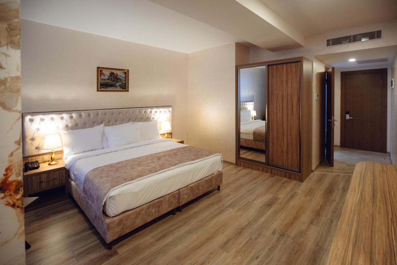 La Corne Hotel Баку Екстер'єр фото